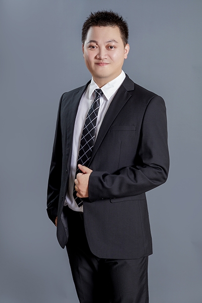 武汉执业律师钱涛