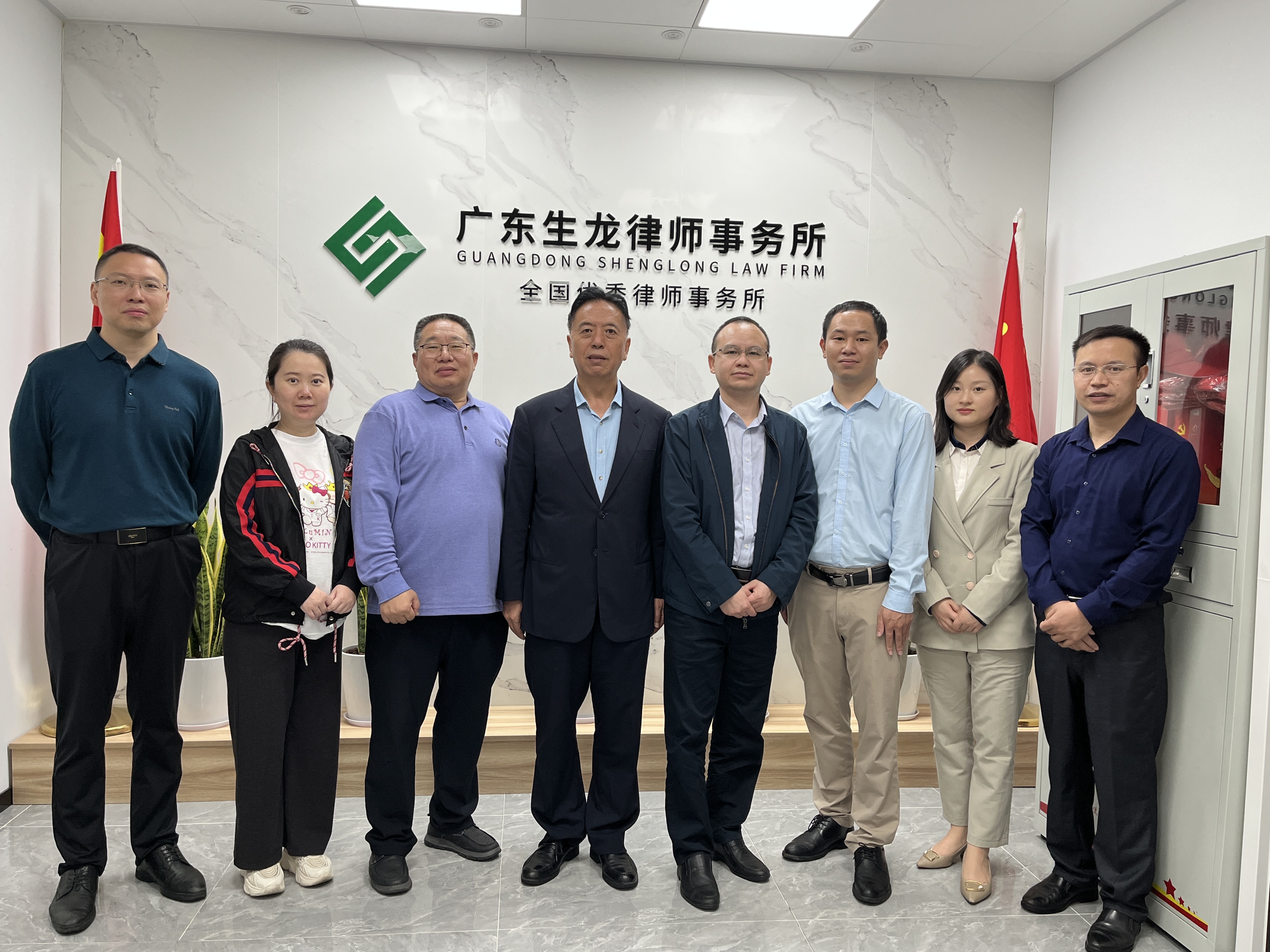 1667547947444988.jpg 1667547947444988.jpg